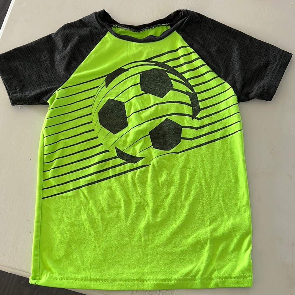 Soccer ball neon tee boys